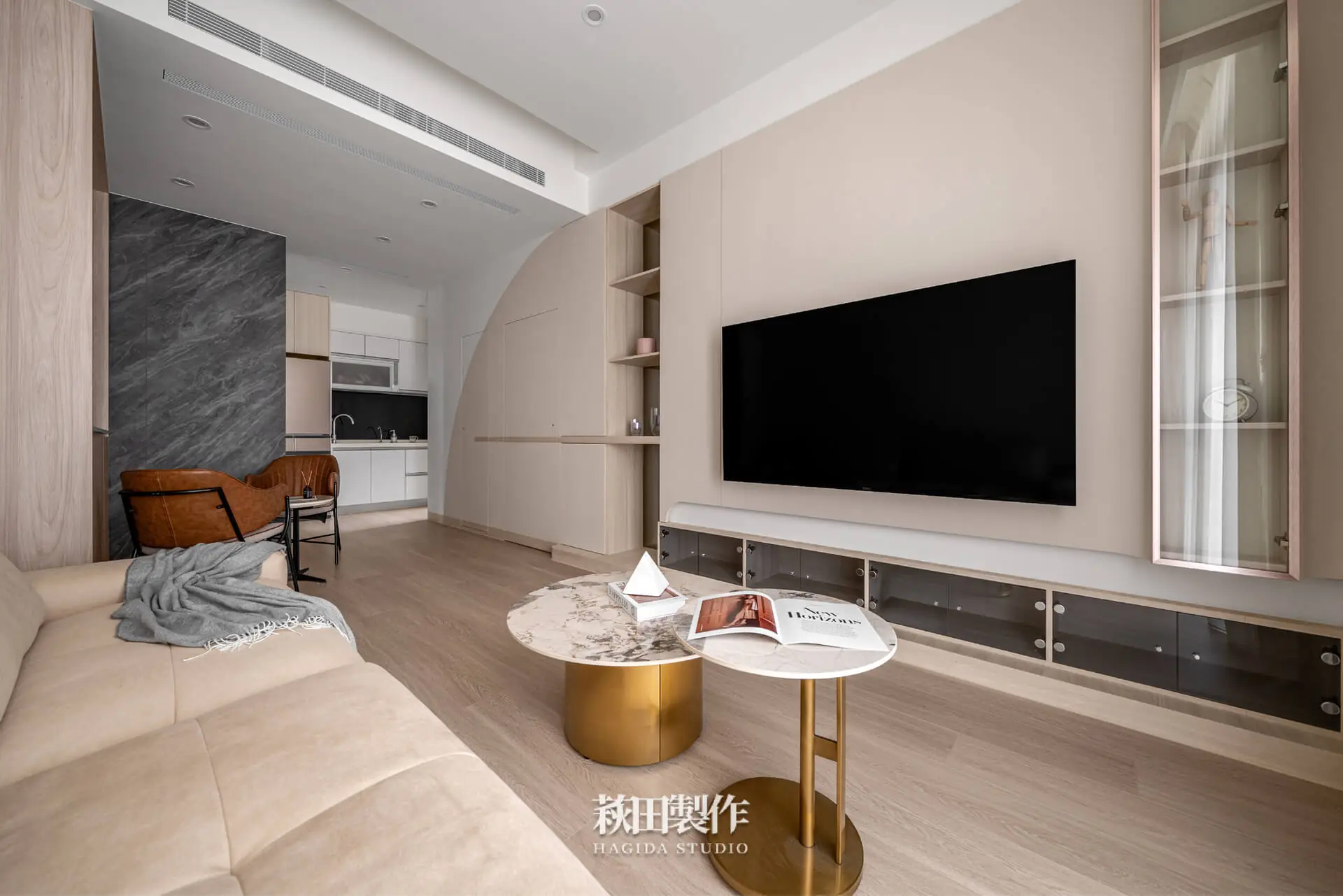 伴月靜居。Moonlit Serenity